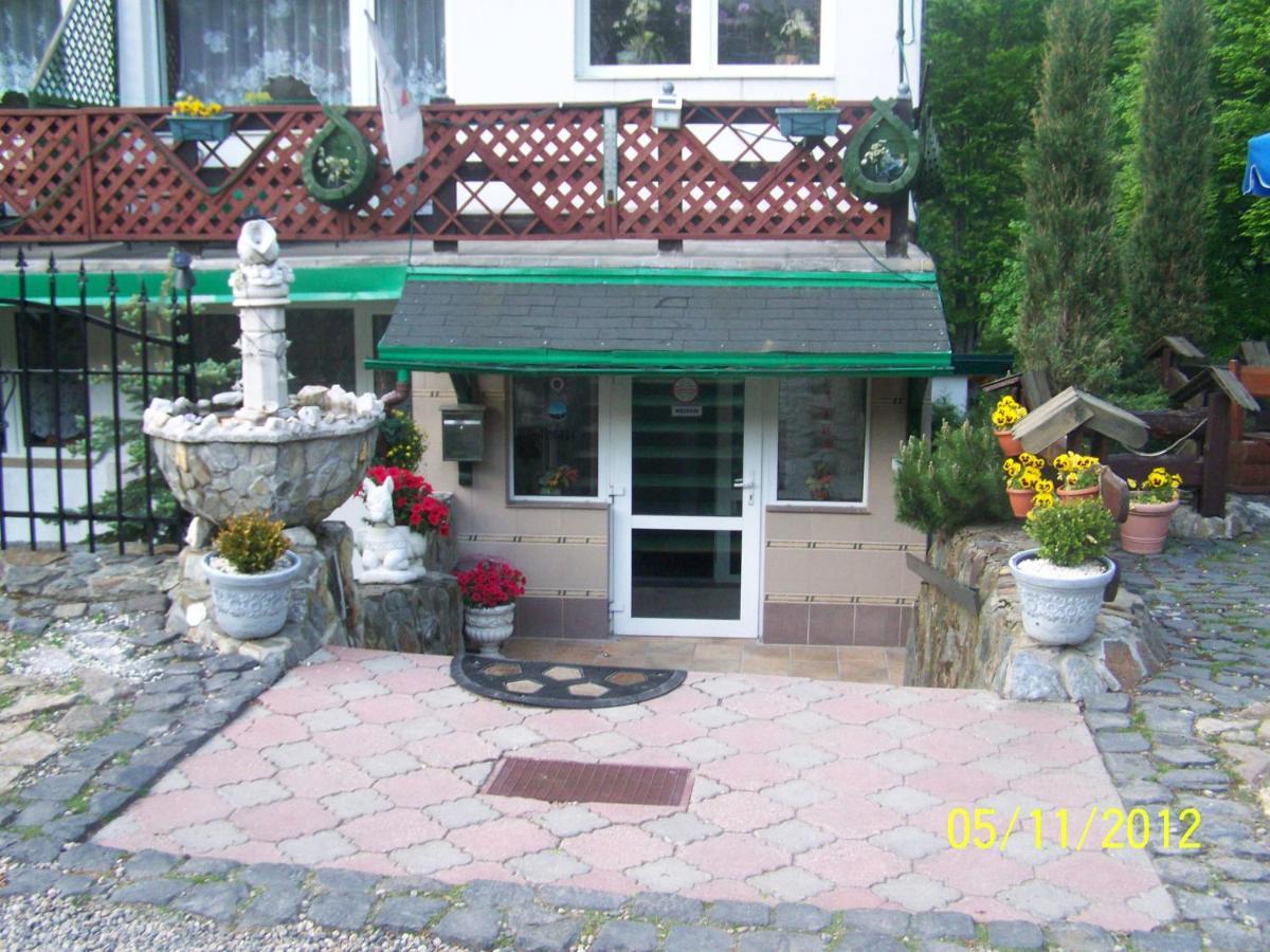 Beatka Hotel Świeradów-Zdrój Exterior foto